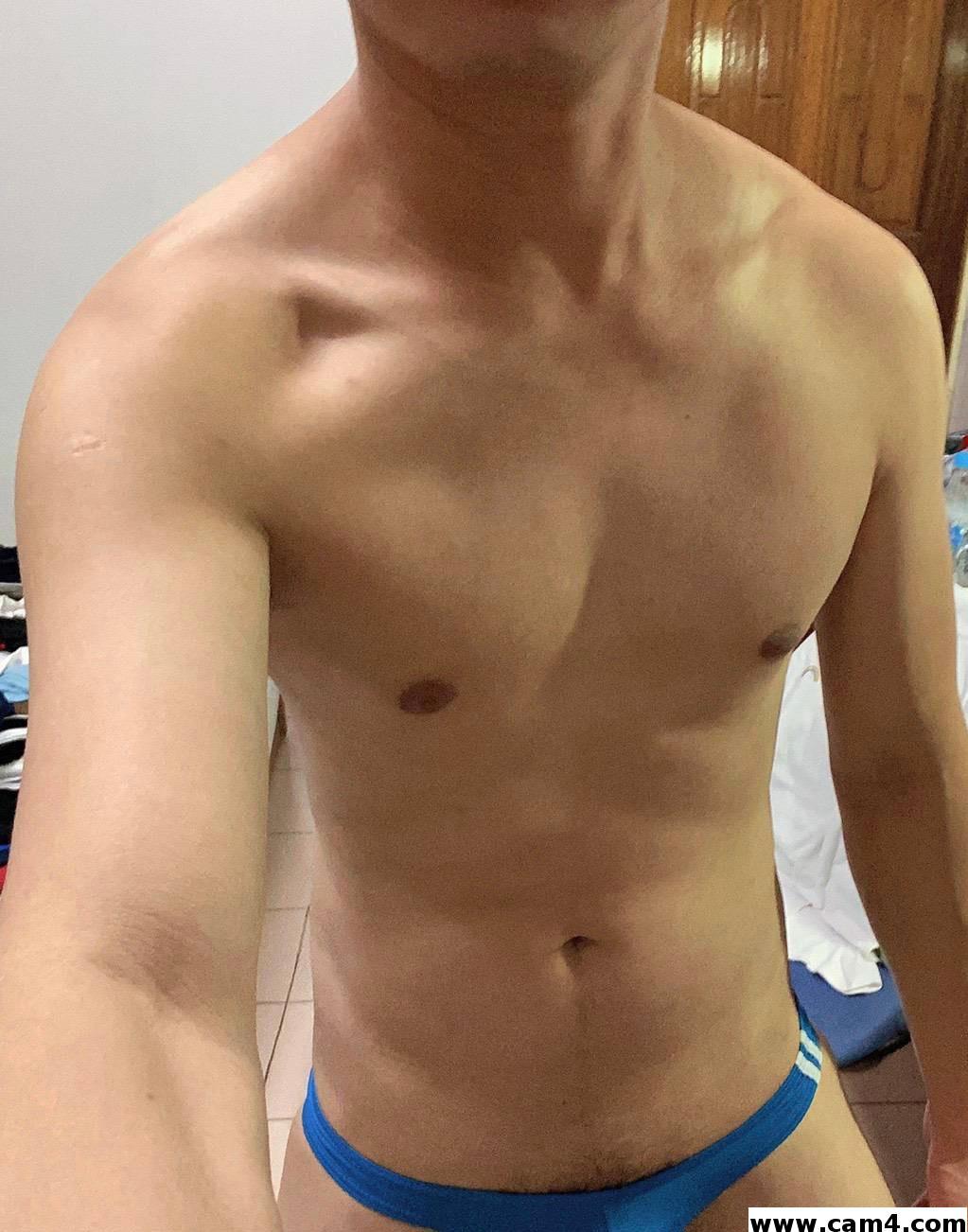 w2xist5 from Taiwan